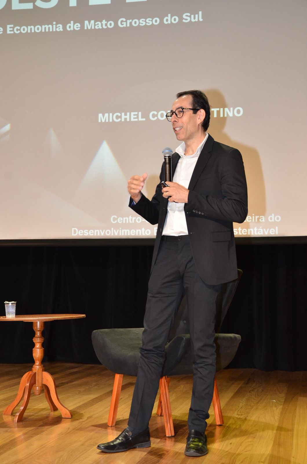 Inteligência artificial, machine learning, deep learning e robótica conduzidos pela Cooper IA